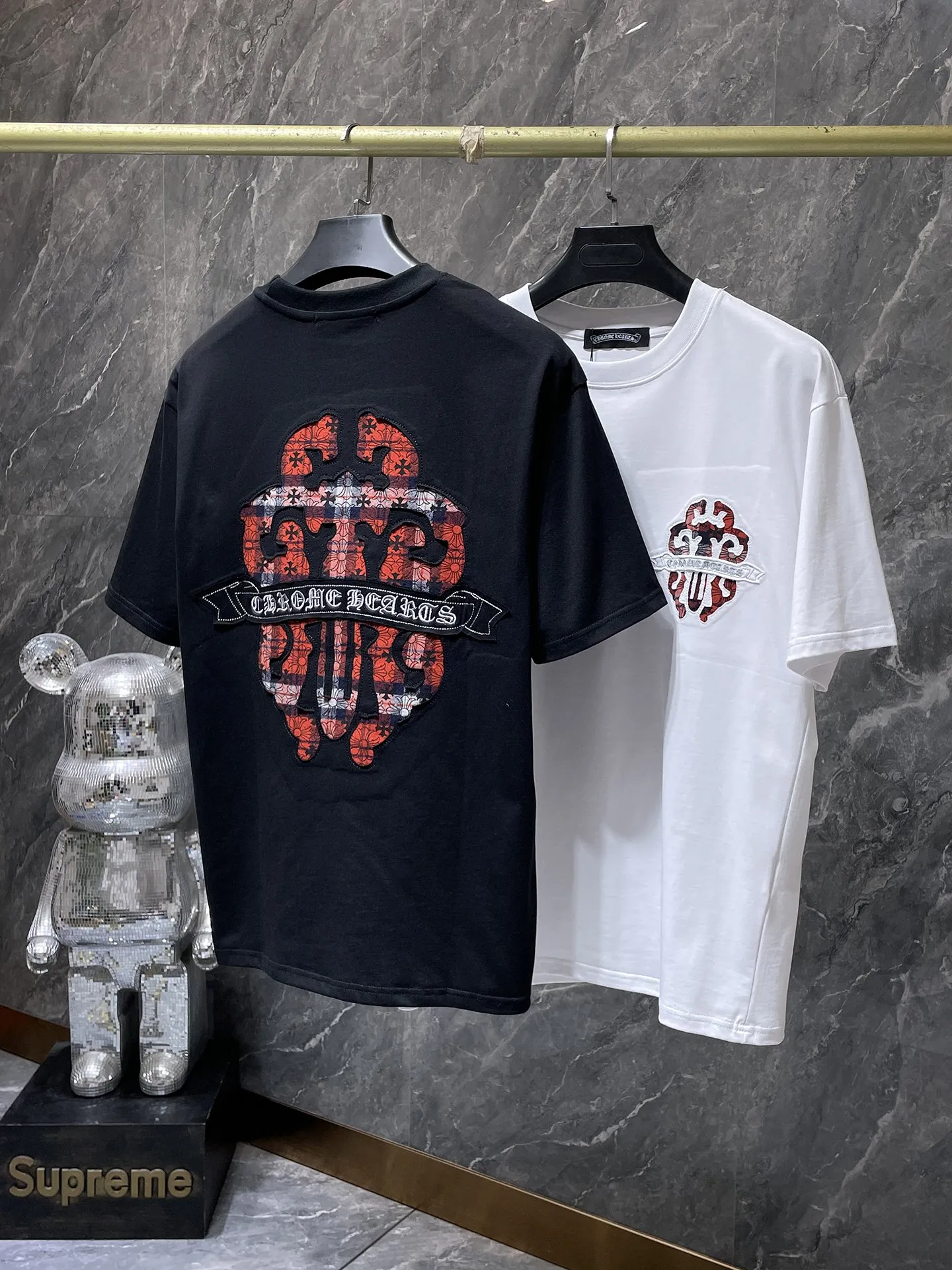 P170 new Chrome Hearts 25ss high version for summer! High-weight, environmentally friendly, high-quality top-quality fabric 260g~285g Krobajian Heavy Industry hand-applied embroidered short-sleeved heavy industry embroidery! ! ! Tens of thousands of needles! ! Counter synchronized replica version 1:1 Recommended colors: black white